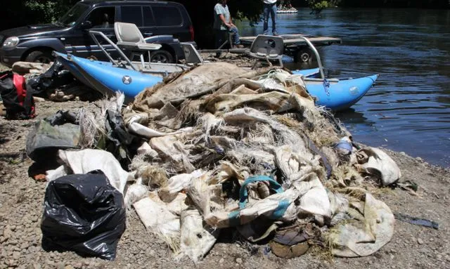 Realizan limpieza en el río Rahue