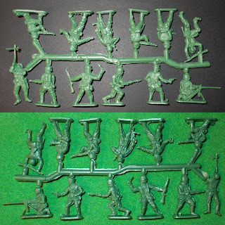 20mm Figures; 30mm Toy Soldiers; 50mm Plastic Soldiers; Afrika Korps; Airfix; Airfix Cowboys; Airfix Indians; American infantry; Armymen; British Infantry; Cowboys & Indians; Cowboys and Indians; German Paratroops; German Soldiers; Hong Kong Plastic Soldiers; Made in Hong Kong; Matchbox Afrika Korps; Matchbox US Infantry; Rack Toy Month; RTM; Small Scale World; smallscaleworld.blogspot.com; Wild West; Wing Lung;