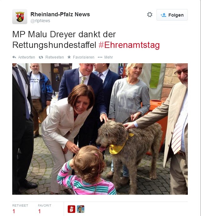 Malu Dreyer mit Hund und Kind