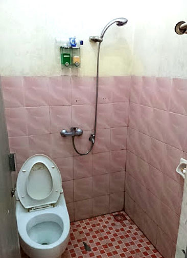 Toilet di Hotel Bagoes Sintang