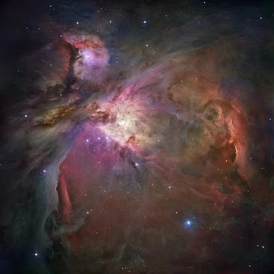 Orion_Nebula_Into_the_dark_space