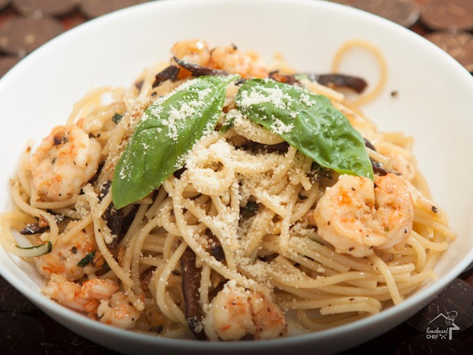 SHRIMP PASTA WITH SHITAKE MUSHROOM