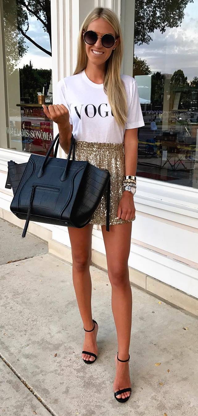 ootd: t-shirt + bag + glitter skirt
