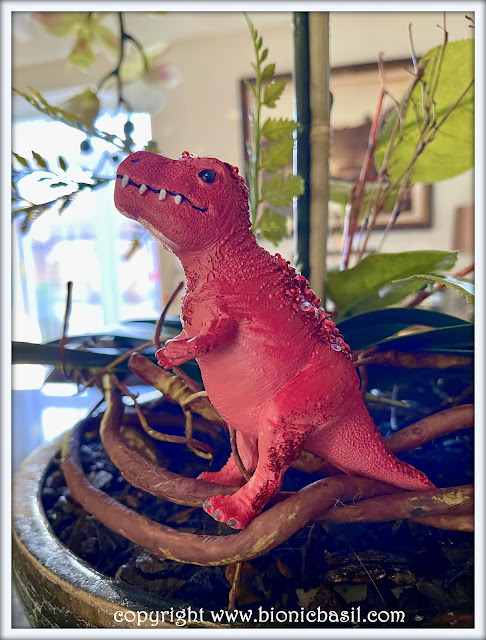 The BBHQ Midweek News Round-Up ©BionicBasil® LilyDeth the T-Rex from Claws of Terror