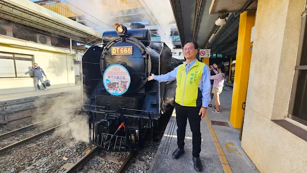 ▲彰化市長林世賢表示，彰化的鐵道文化是臺灣的鐵道文化最精彩的，我們有山海線交會的扇形車庫及蒸汽火車都在彰化，這個是一個非常精彩的鐵道文化之旅。（記者林明佑攝）