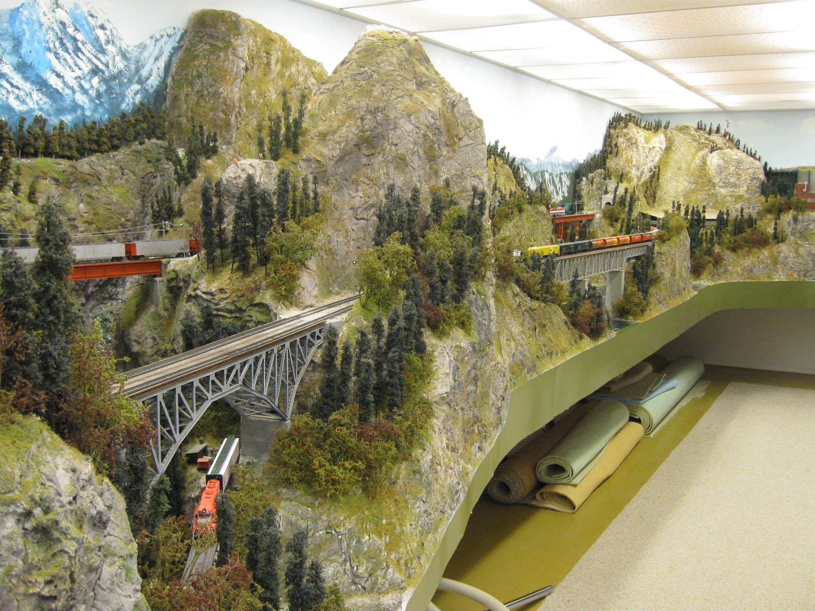 weathering model railway scenery - County Gate | Model 