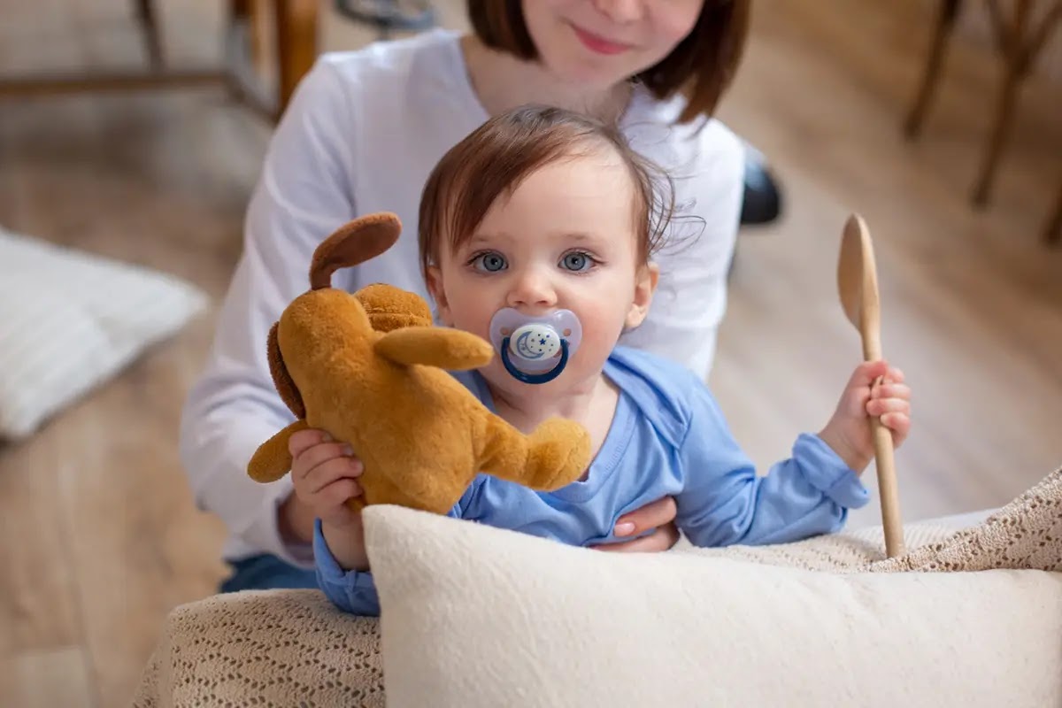 When to Stop Pacifier Use and How-to: Tips and Strategies