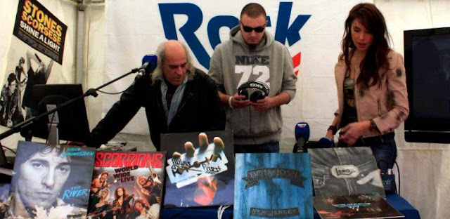 El Pirata radiando las 500 mejores canciones del rock en rock FM