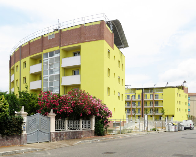 New (yellow) buildings in Via Stenone, Livorno