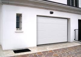 How to choose the right garage doors