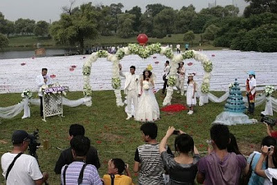 World's Longest Wedding Dress