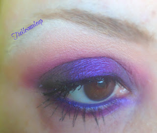 eye_makeup_look_purple_valentines