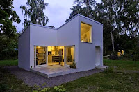 Compact Casual White Cube House Design Simple and Ideal for Young Families
