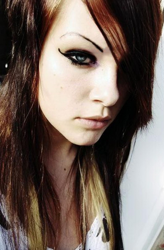 Emo Hairstyles for Girls