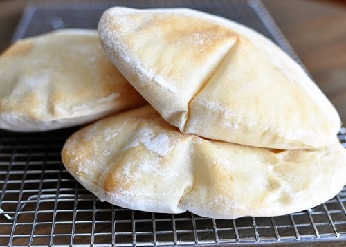 HOMEMADE PITA BREAD #dinner #meals