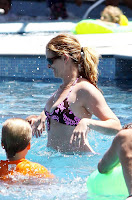 Julia Roberts Playing in The Pool