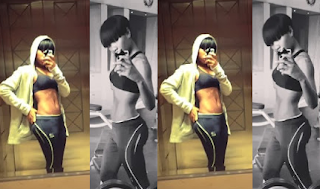 Mochedda showsoff sexy post-workout bod