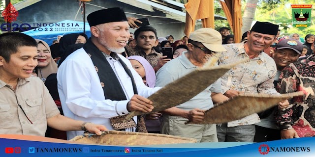Punya Daya Tarik Wisata, Gubernur Sumbar: Lestarikan Pesta Rakyat Nagari Padang Sibusuak