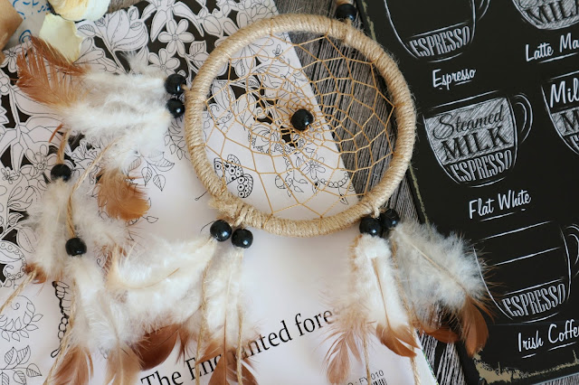 Hand Woven Natural Feathers Dreamcatcher
