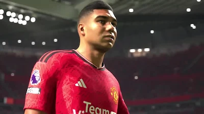 Capture d'écran montrant un match dans un stade réaliste avec des supporters en arrière-plan, dans EA Sports FC 25.