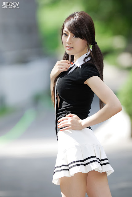 Hwang Mi Hee