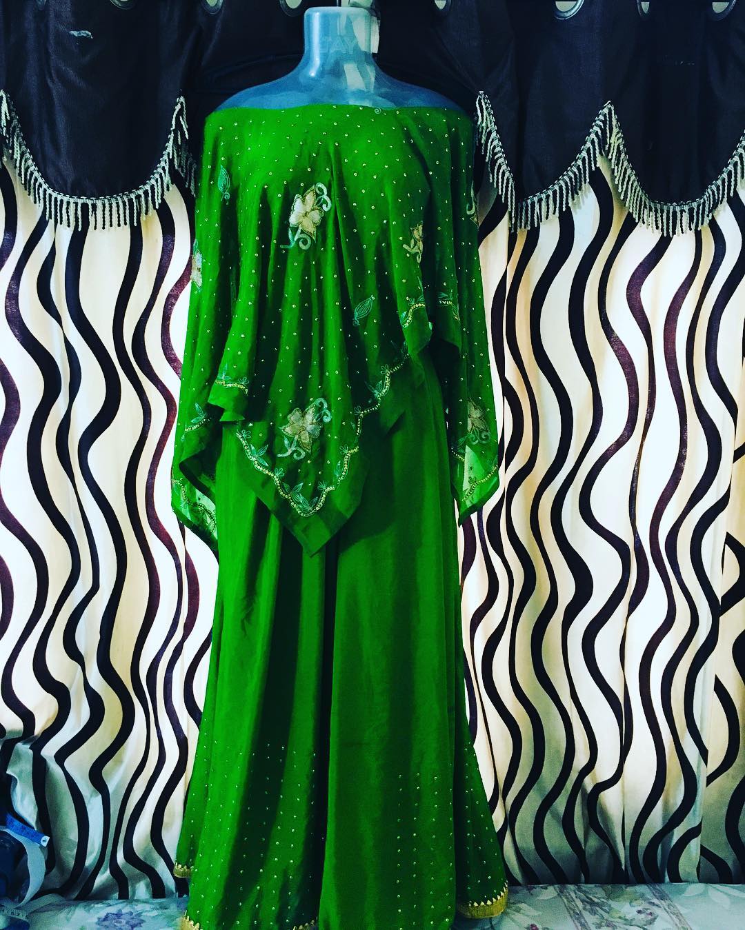 Convert Old Silk Saree Into Evening Gown/Jacket Dress| Reuse Old Silk Sarees  - YouTube | Silk dress design, Silk dress long, Saree dress