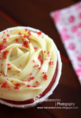 HaNa's FamiLy: Red Velvet Cupcake