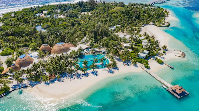 Holiday Inn Resort Kandooma, South Male Atoll