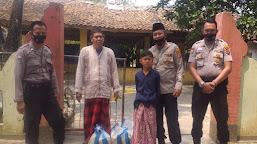 Kapolsek Waringinkurung Salurkan Bansos ke Ponpes Marijatul Ulum