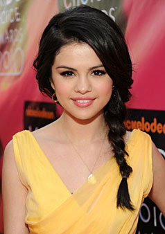 selena gomez hair pictures