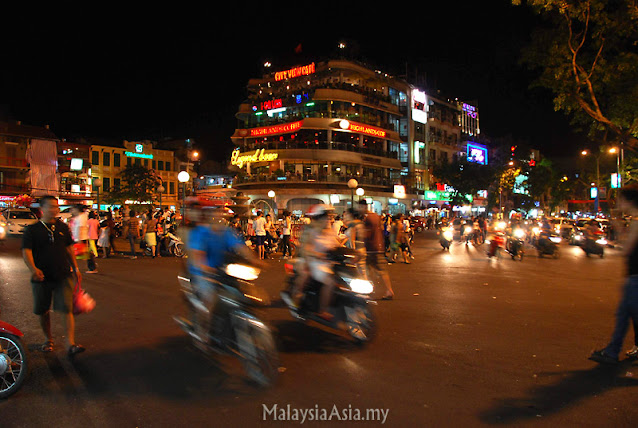 Night Photography at Hanoi Old Quarter