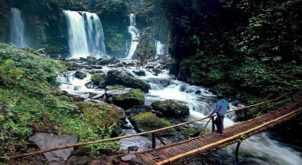 Wisata Alam Purwokerto - Menikmati Monumen Dunia dalam Satu Hari