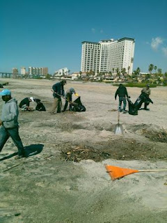 TRIPLICARÁN LABORES DE LIMPIA EN LAS PLAYAS DE ROSARITO PARA RECIBIR A TURISTAS