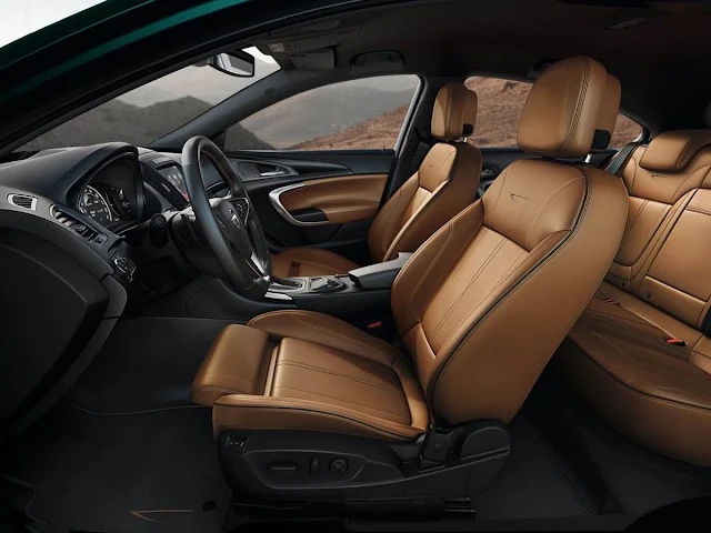 Opel Insignia 2014 - interior 