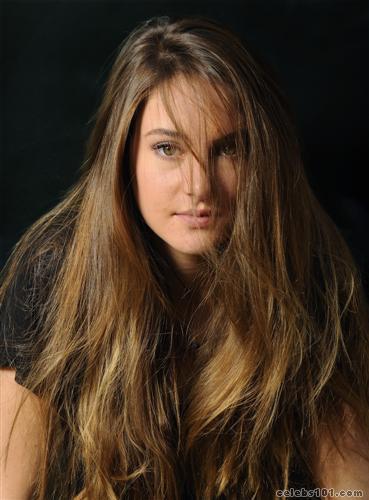  Shailene Woodley Hd Wallpapers