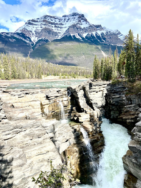 These are the best spots in Banff for that perfect Instagram photo