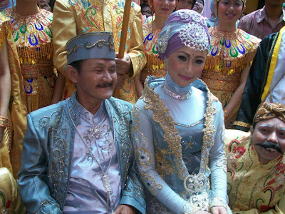  Foto Istri Ki Daus