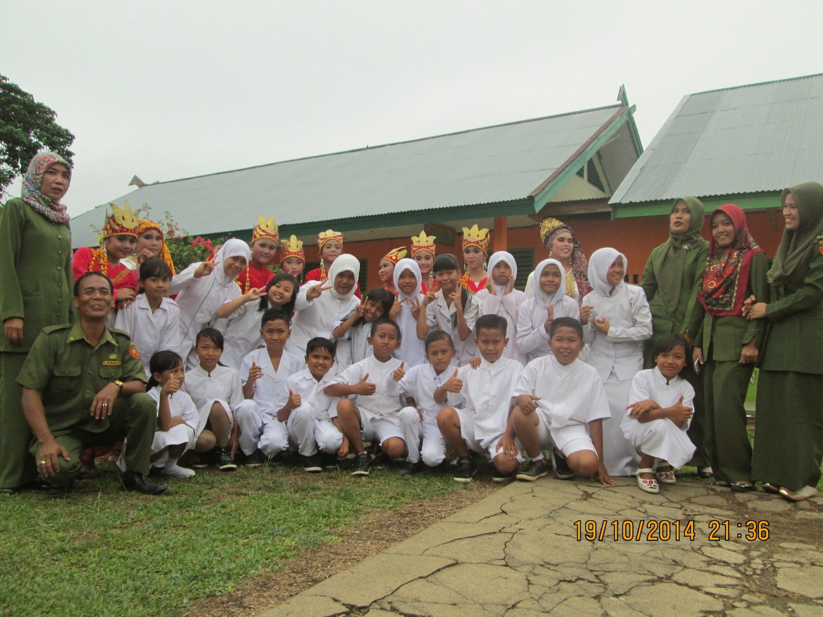 Team UKS SD Negeri No 149/VIII Muara Tebo