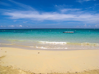 Jamaica blue water beach view