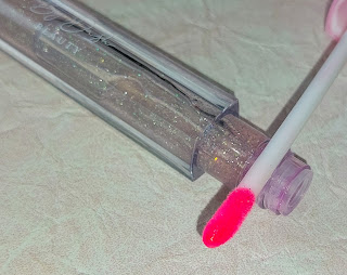 Review By Dash Beauty Mysterious Lip Gloss