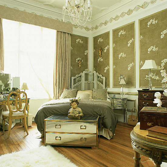New Home Interior Design: Glamorous Traditional Bedroom
