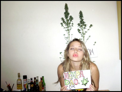 Hempadao - Miss Marijuana 2011 Evelin 01