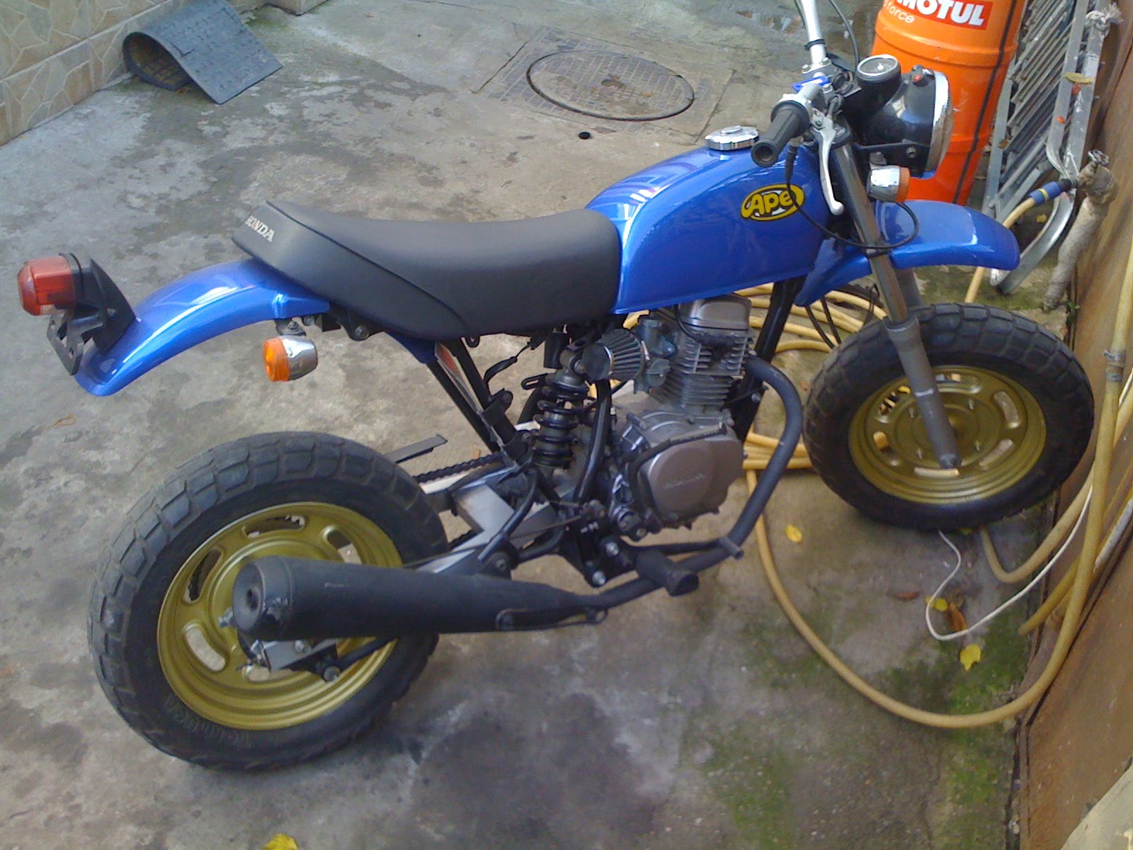 Honda Ape 50