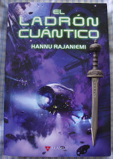 Portadad del libro El ladrón cuántico, de Hannu Rajaniemi