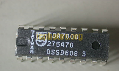 IC TDA7000