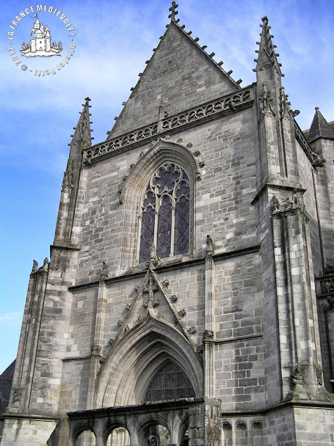 VANNES (56) - Cathédrale Saint-Pierre