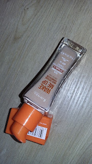 Rimmel Podkład Wake Me Up