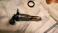 BMW E92 335i N54 Dirty Oily Vanos Solenoid Removed 11367585425