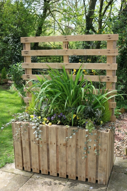 How Too Make A Pallet Planter