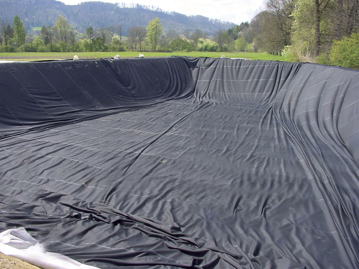 supplier geotextile woven geomembrane